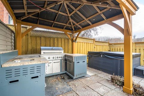 Photo 18 at 1636 Sarasota Crescent, Samac, Oshawa