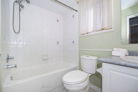 Photo 31 at 1636 Sarasota Crescent, Samac, Oshawa