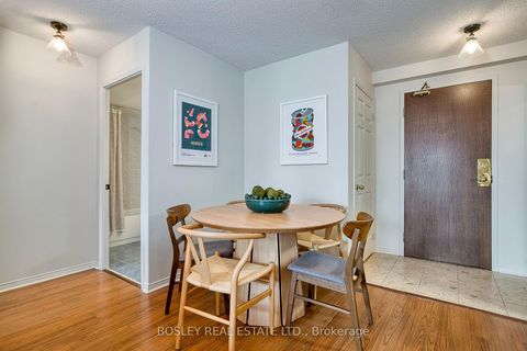 Photo 6 at 706 - 17 Michael Power Place, City Centre West, Toronto