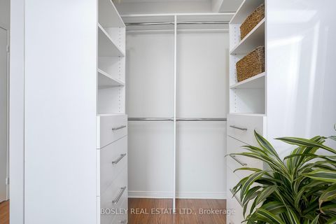 Photo 17 at 706 - 17 Michael Power Place, City Centre West, Toronto