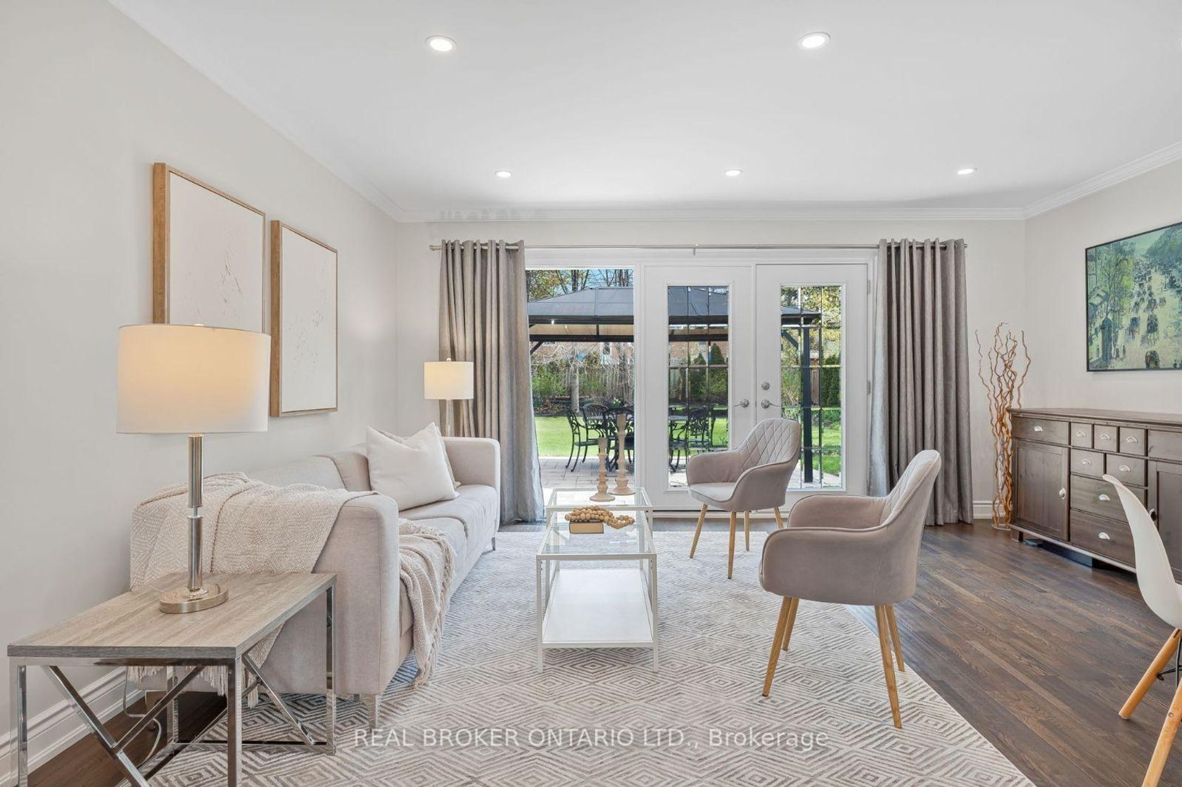 3 Ellesboro Drive, Streetsville, Mississauga 2