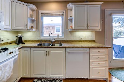 Photo 11 at 8 - 275 Huron Street, Stayner, Clearview