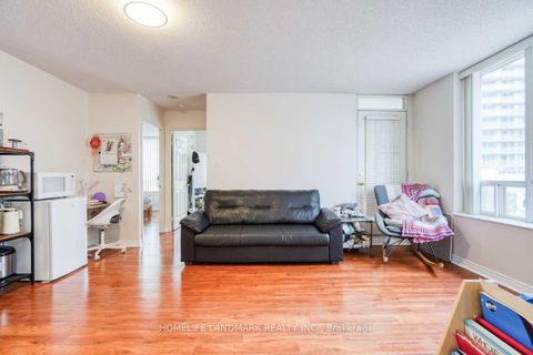 Photo 5 at 302 - 260 Doris Avenue, Willowdale East, Toronto