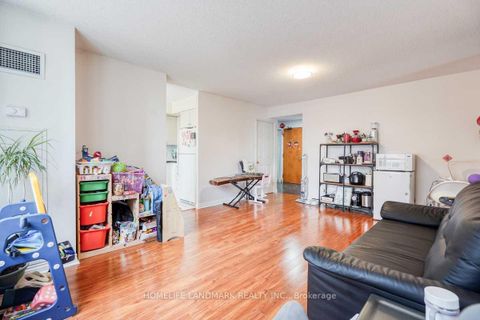 Photo 7 at 302 - 260 Doris Avenue, Willowdale East, Toronto