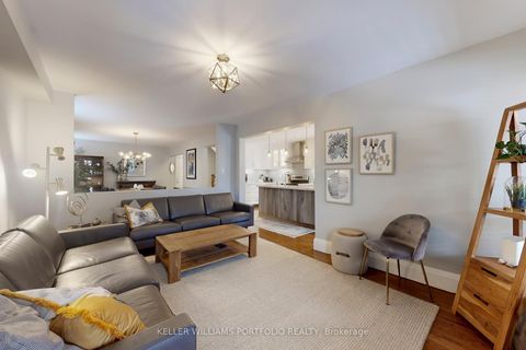 Photo 7 at 75 Monteith Crescent, Maple, Vaughan