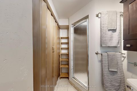 Photo 31 at 75 Monteith Crescent, Maple, Vaughan