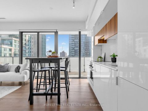 Photo 7 at 1210 - 185 Roehampton Avenue, Mount Pleasant West, Toronto