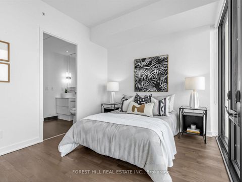 Photo 11 at 1210 - 185 Roehampton Avenue, Mount Pleasant West, Toronto