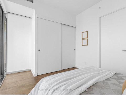 Photo 13 at 1210 - 185 Roehampton Avenue, Mount Pleasant West, Toronto