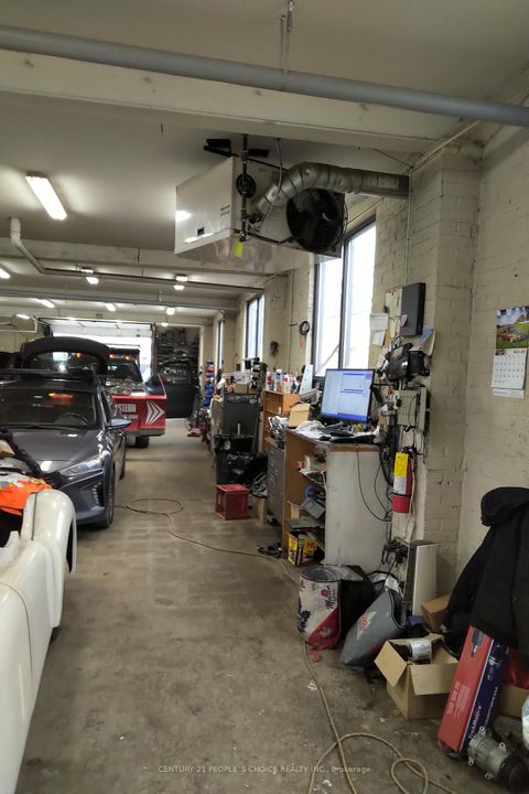 Photo 11 at 36 Brydon Drive W, Clairville, Toronto