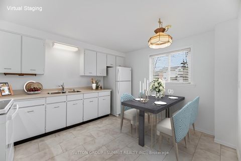 Photo 5 at 11 St Andrew's Court, Hills of St Andrew, Aurora