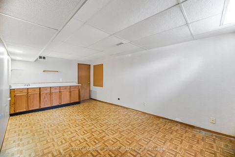 Photo 21 at 11 St Andrew's Court, Hills of St Andrew, Aurora