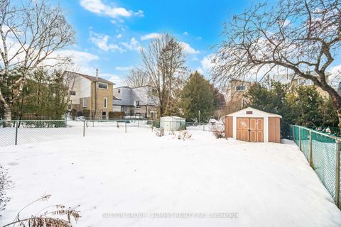 Photo 25 at 11 St Andrew's Court, Hills of St Andrew, Aurora