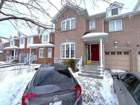 Photo 1 at 267 Flagstone Way, Woodland Hill, Newmarket