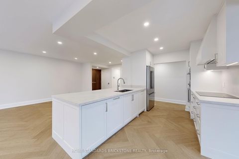 Photo 10 at 1001 - 40 Rosehill Avenue, Moore Park, Toronto