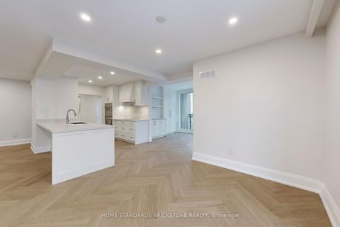 Photo 16 at 1001 - 40 Rosehill Avenue, Moore Park, Toronto