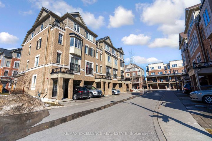 Photo 2 at 34 Pony Path, Windfields, Oshawa