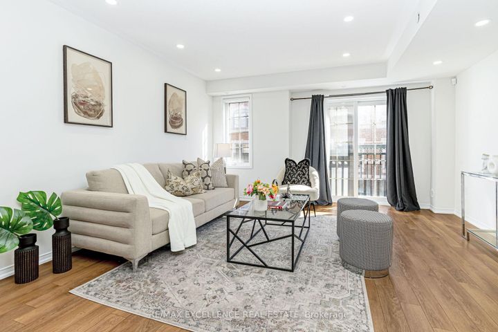 Photo 7 at 34 Pony Path, Windfields, Oshawa