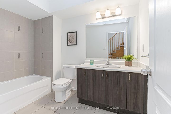 Photo 21 at 34 Pony Path, Windfields, Oshawa