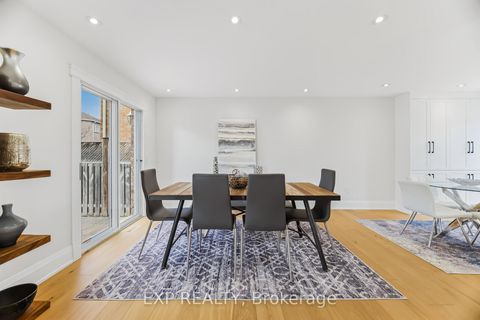 Photo 11 at 317 Bristol Road W, Hurontario, Mississauga