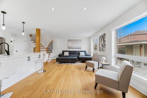 Photo 15 at 317 Bristol Road W, Hurontario, Mississauga