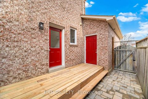 Photo 26 at 317 Bristol Road W, Hurontario, Mississauga