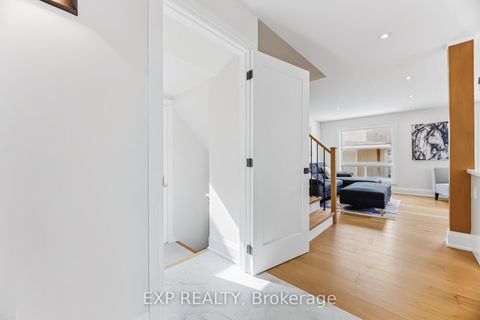 Photo 27 at 317 Bristol Road W, Hurontario, Mississauga