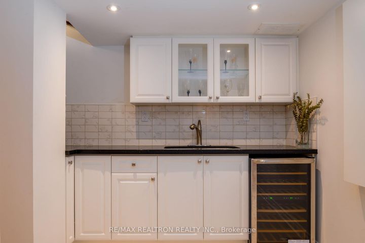 Photo 39 at 11 Zermatt Way, Unionville, Markham