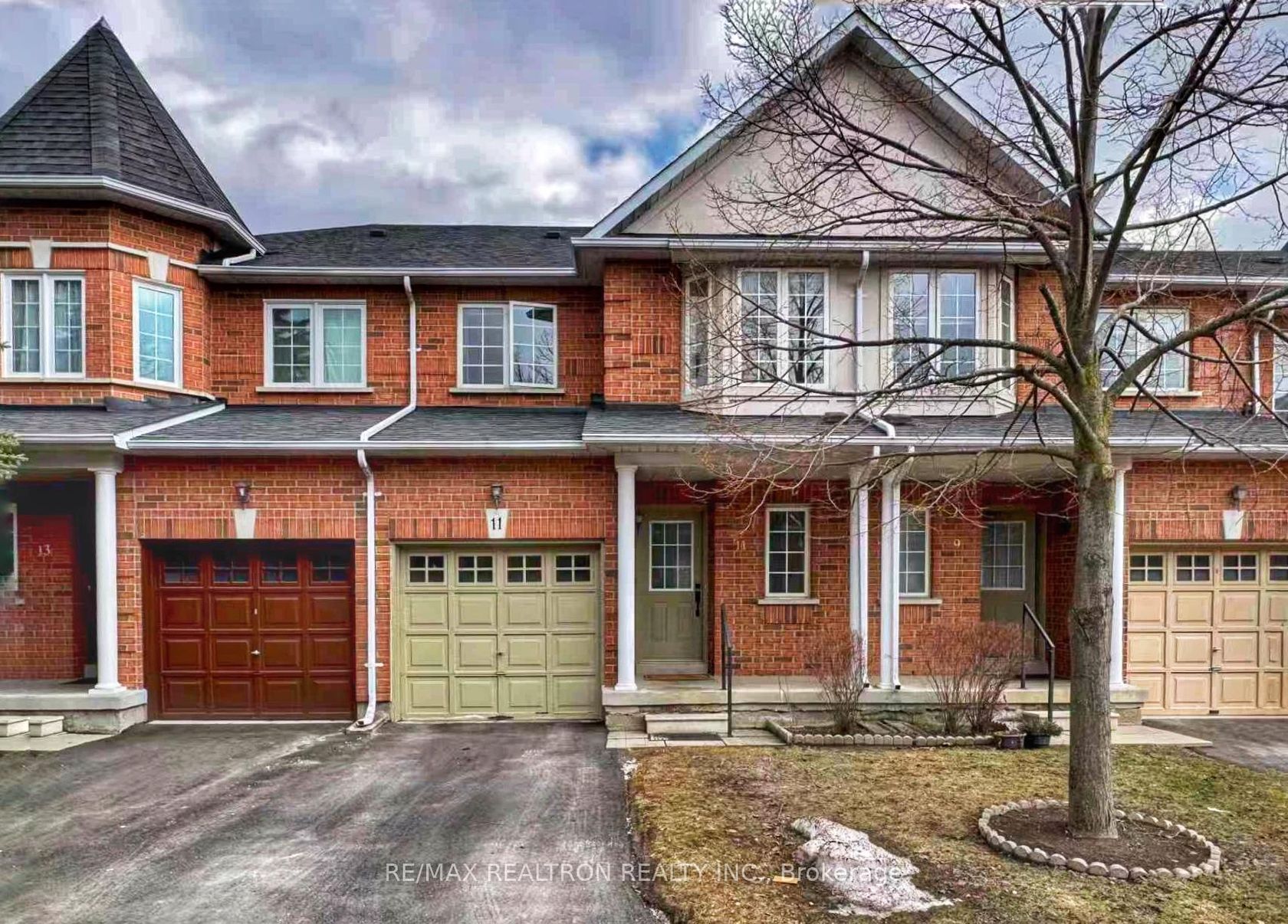 11 Zermatt Way, Unionville, Markham 2