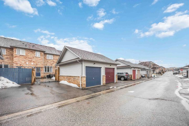 Photo 45 at 12 Harry Blaylock Drive, Greensborough, Markham