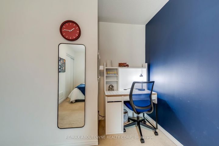 Photo 23 at 2322 Saddlecreek Crescent, WM Westmount, Oakville