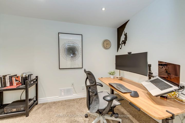 Photo 37 at 2322 Saddlecreek Crescent, WM Westmount, Oakville