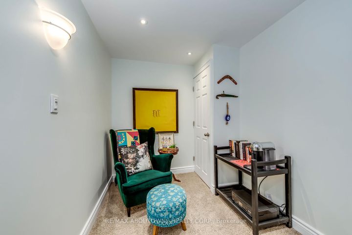 Photo 38 at 2322 Saddlecreek Crescent, WM Westmount, Oakville