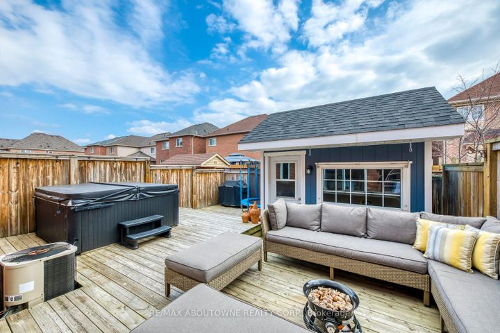 Photo 41 at 2322 Saddlecreek Crescent, WM Westmount, Oakville