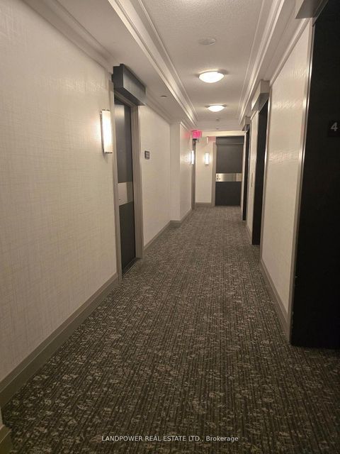 Photo 5 at 407 - 18 Graydon Hall Drive, Donalda, Toronto