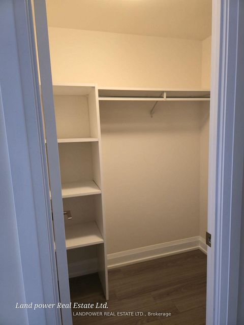 Photo 9 at 407 - 18 Graydon Hall Drive, Donalda, Toronto