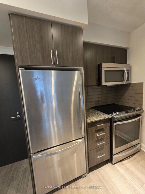 Photo 12 at 407 - 18 Graydon Hall Drive, Donalda, Toronto