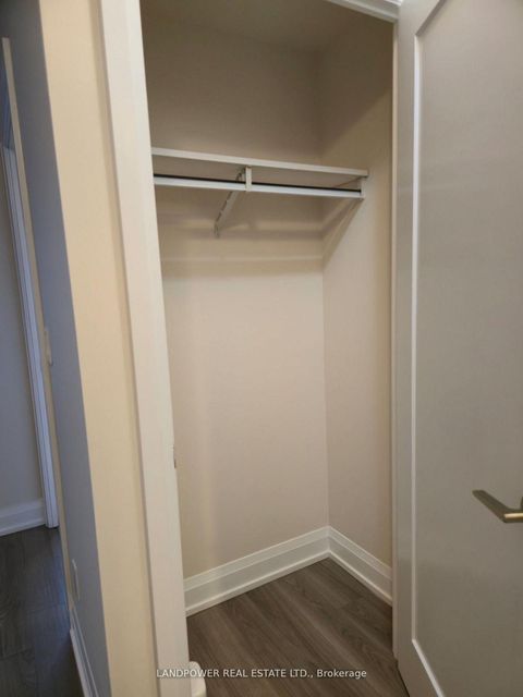 Photo 15 at 407 - 18 Graydon Hall Drive, Donalda, Toronto