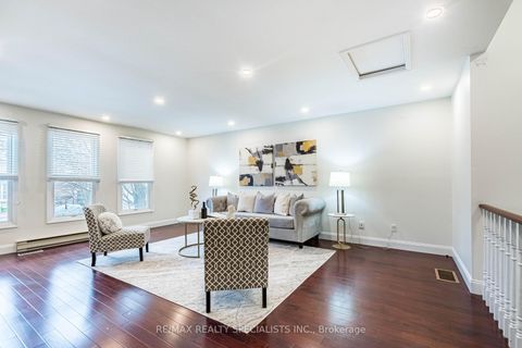 Photo 24 at 5255 Astwell Avenue, Hurontario, Mississauga