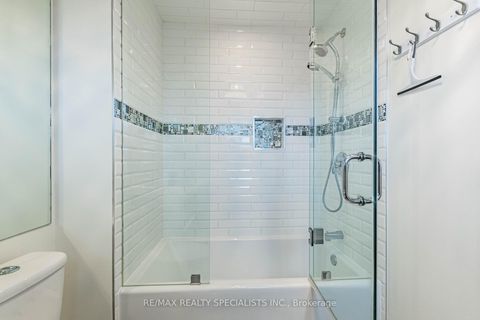 Photo 33 at 5255 Astwell Avenue, Hurontario, Mississauga