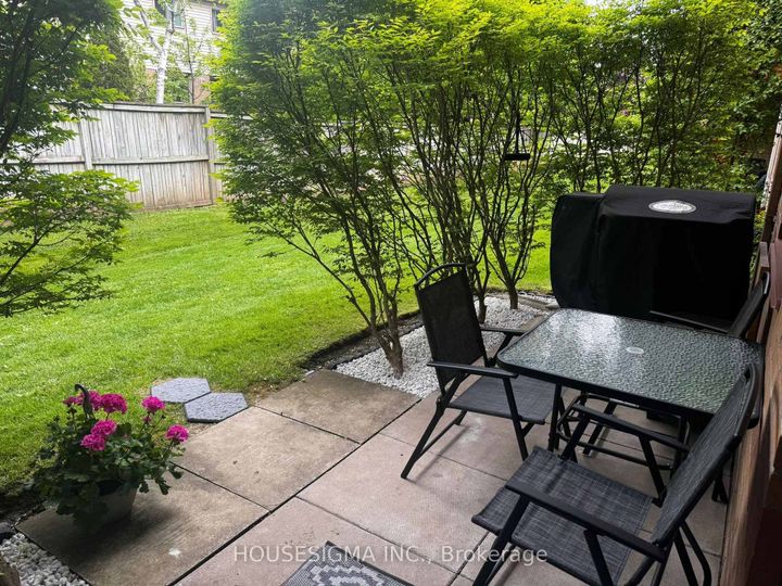 Photo 19 at 114 - 1496 Pilgrims Way, GA Glen Abbey, Oakville