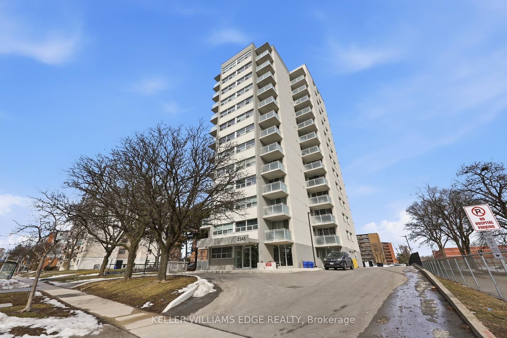 703 - 2345 Confederation Parkway, Cooksville, Mississauga 