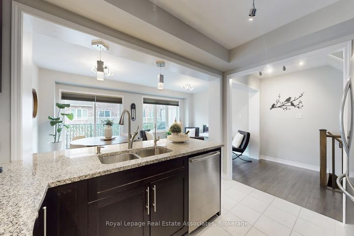 Photo 20 at 27 - 3002 Preserve Drive, GO Glenorchy, Oakville