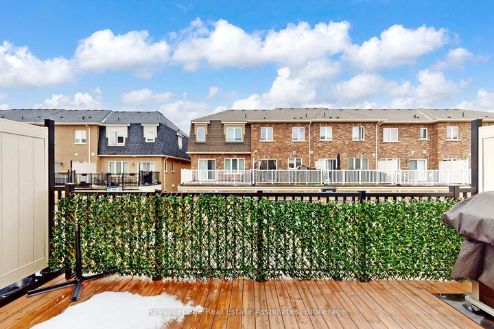 Photo 46 at 27 - 3002 Preserve Drive, GO Glenorchy, Oakville