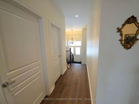 Photo 5 at 41 Mansard Drive, Jefferson, Richmond Hill