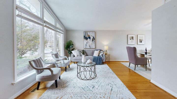 Photo 6 at 333 Pleasant Avenue, Newtonbrook West, Toronto