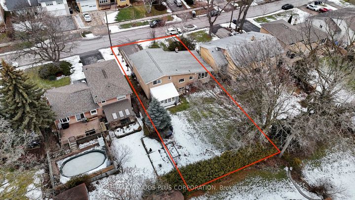 Photo 45 at 333 Pleasant Avenue, Newtonbrook West, Toronto
