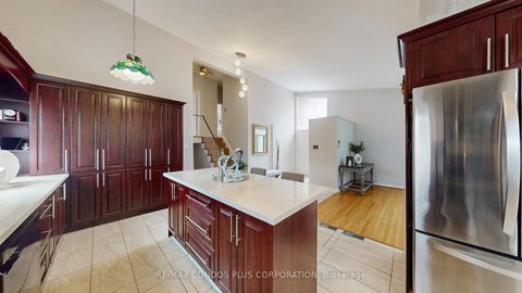 Photo 18 at 333 Pleasant Avenue, Newtonbrook West, Toronto
