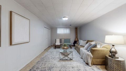 Photo 37 at 333 Pleasant Avenue, Newtonbrook West, Toronto