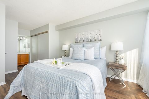 Photo 13 at 1206 - 5 Greystone Walk Drive, Kennedy Park, Toronto